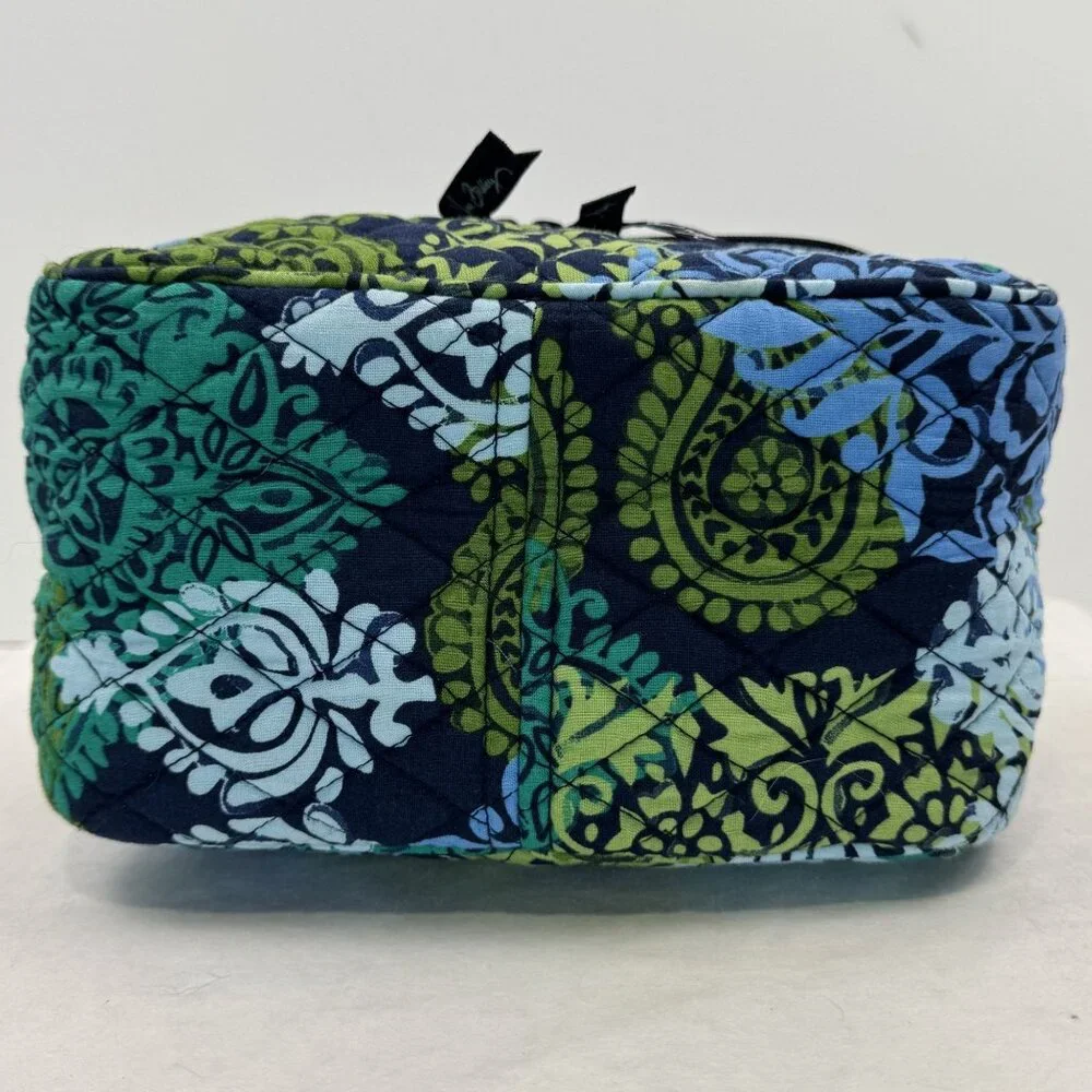 Vera Bradley Quilted Cosmetic Bag Blue Green Caribbean Sea Travel Organizer - Picture 10 of 16